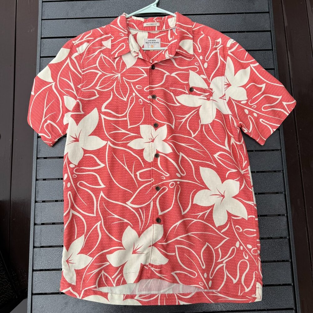 Quiksilver Red and White Floral Casual Shirt